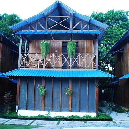 Hotel Utueane Летісія Номер фото